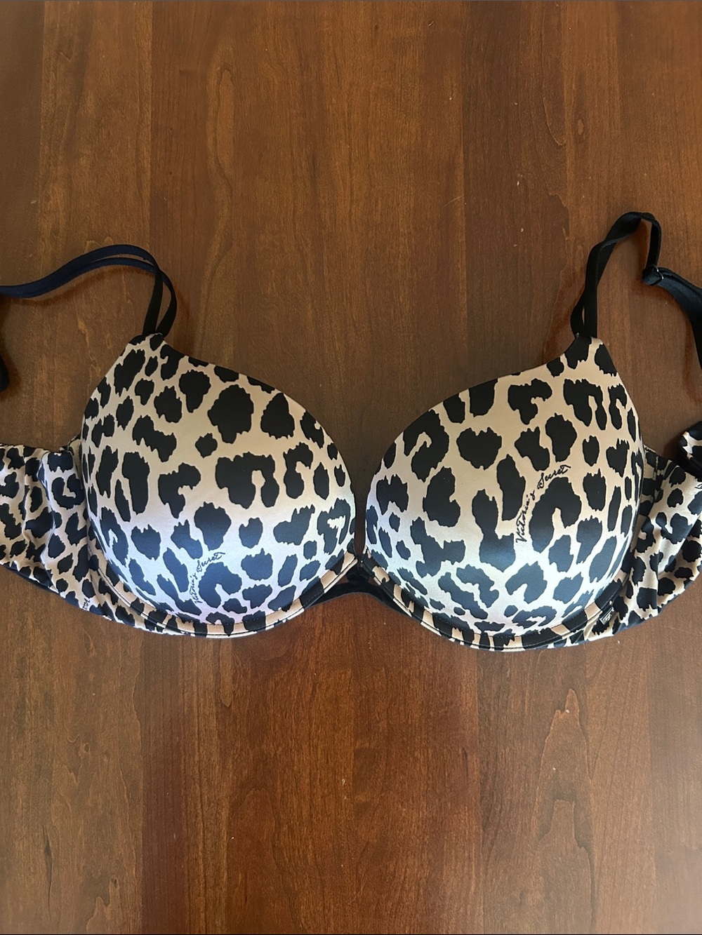Victoria's Secret Very Sexy Bombshell Leopard Push-Up Bra in Black & Cream 38D